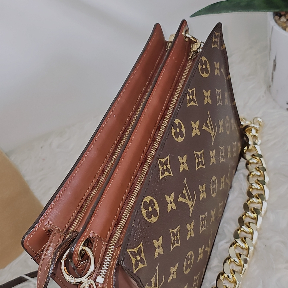 Louis Vuitton Brown Monogram Crossbody Bag - Picture 11 of 16
